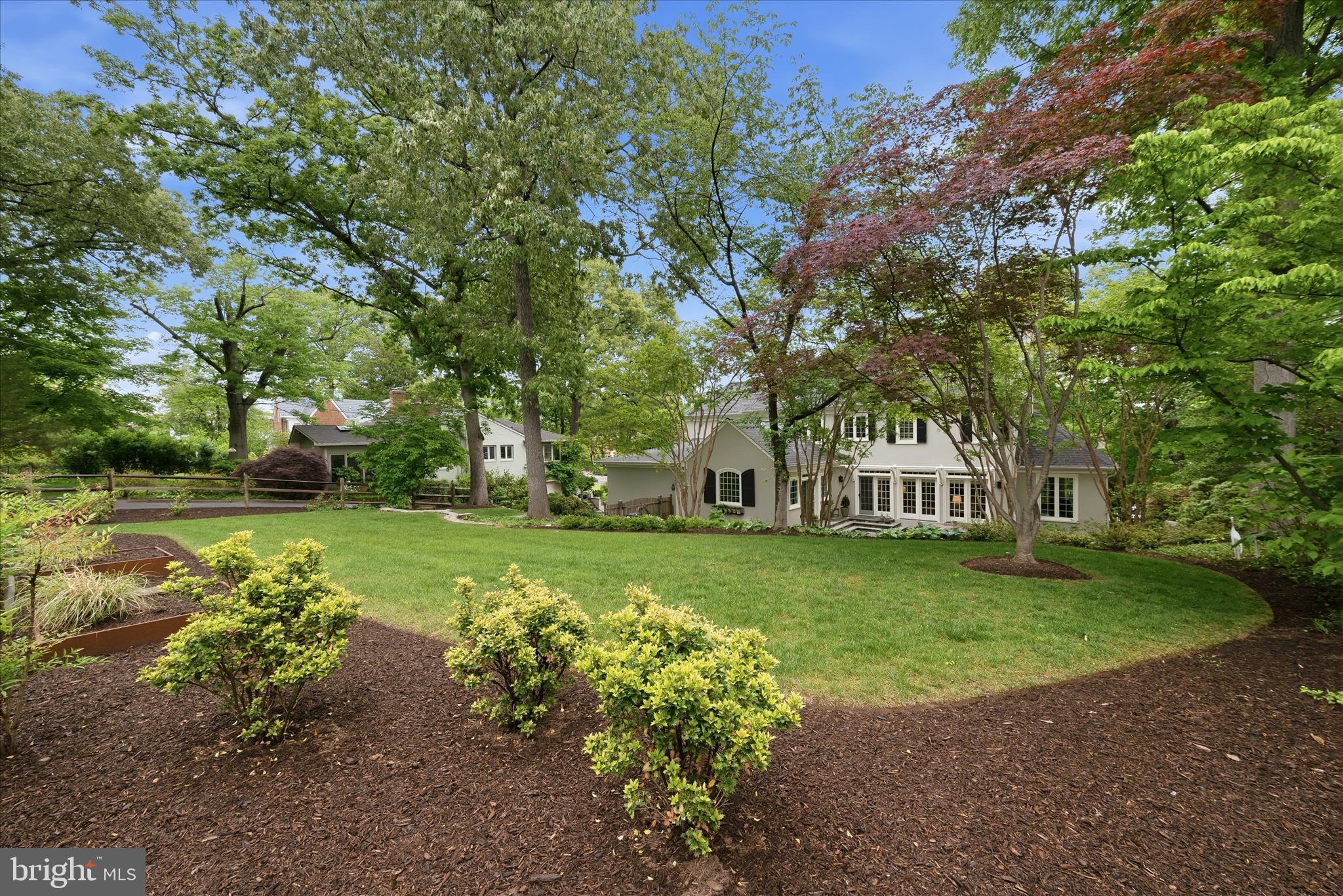 3824 MILITARY ROAD