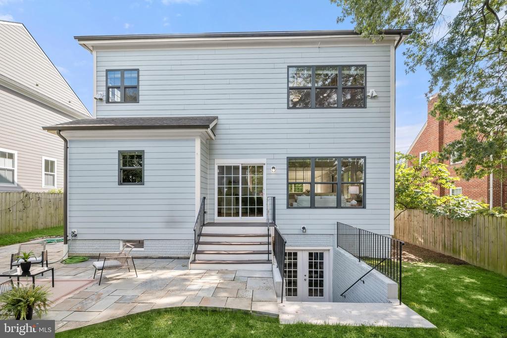 5123 25TH ROAD N