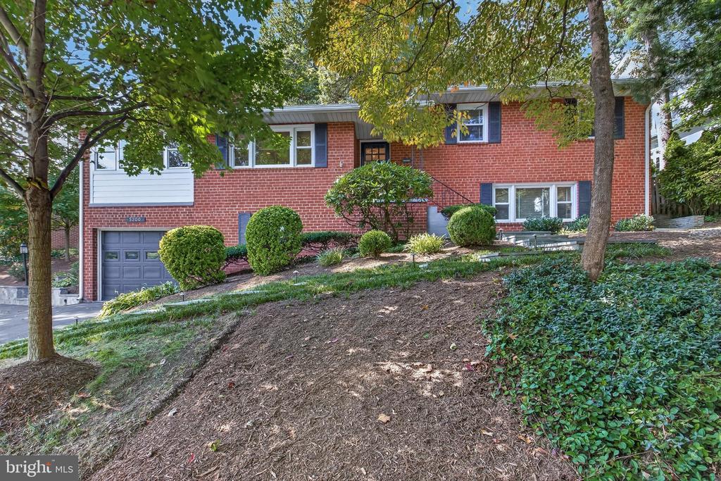 5200 OLD DOMINION DRIVE