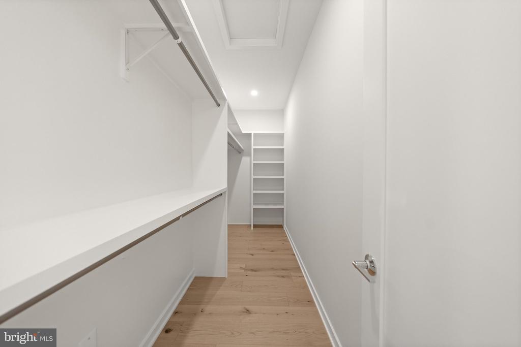 3233 4TH STREET N