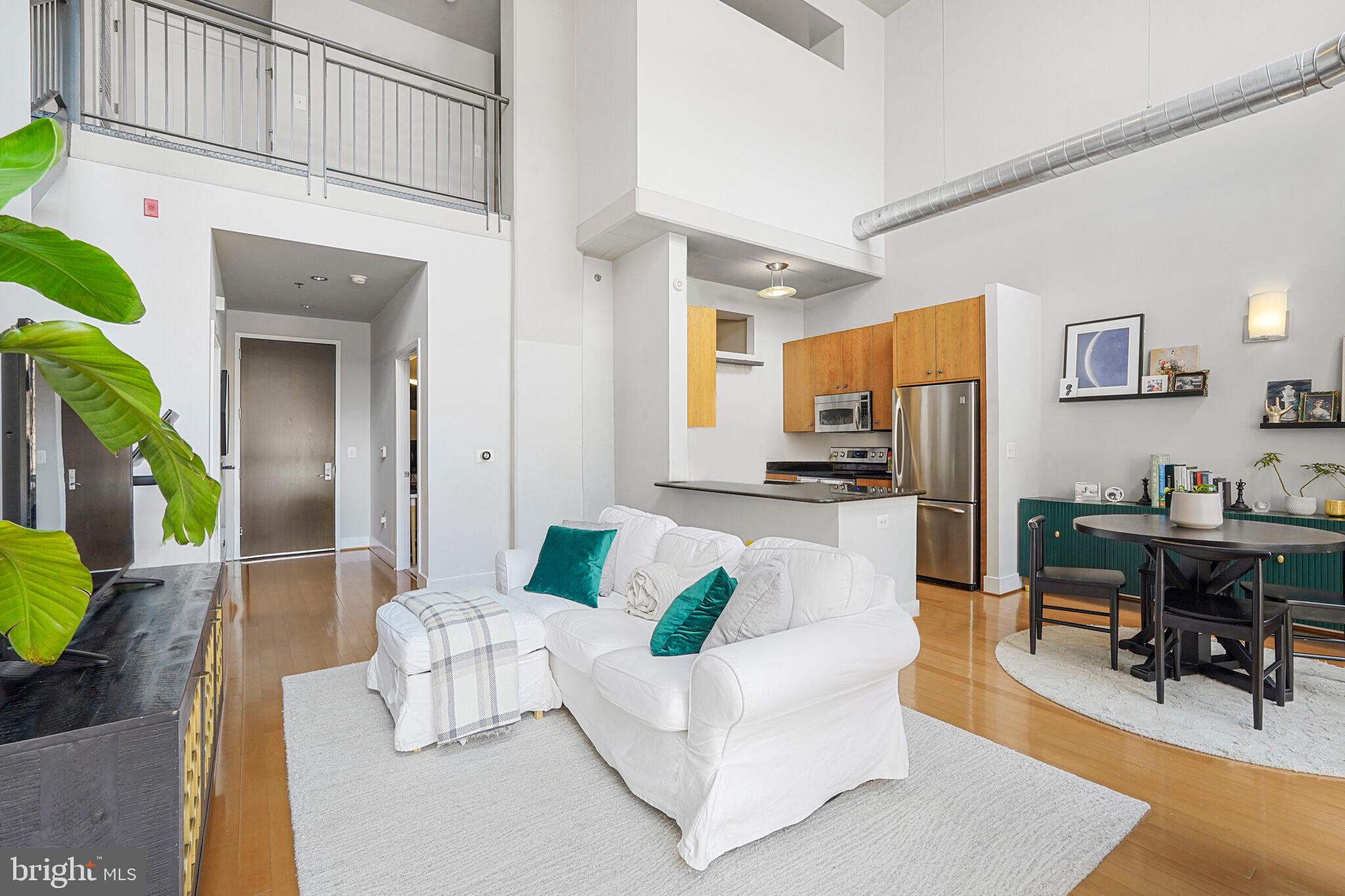 520 John Carlyle St #104