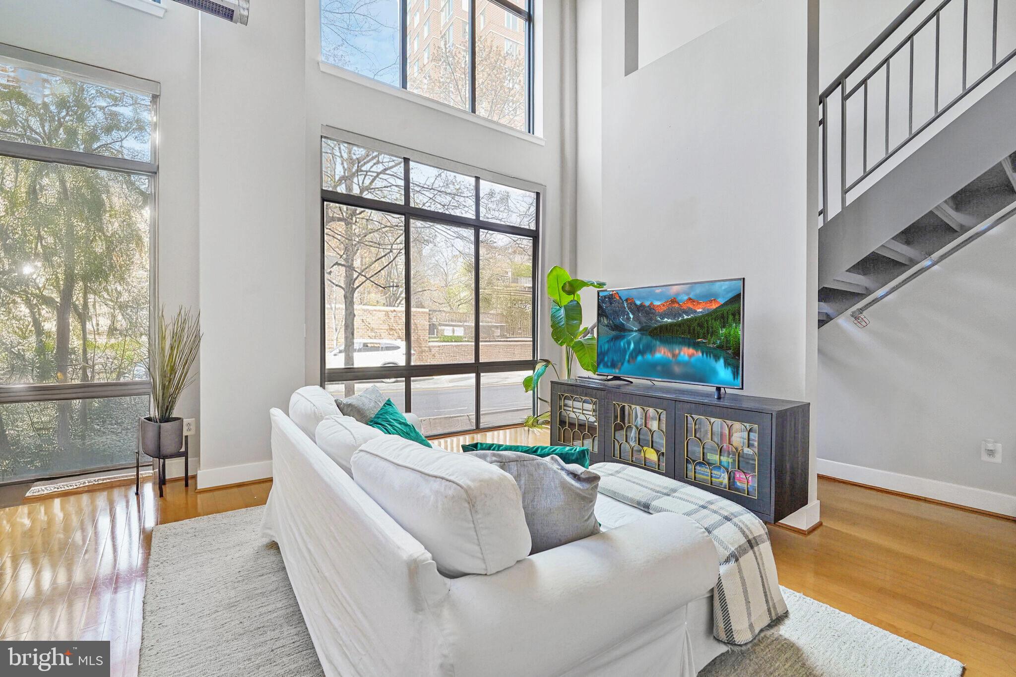 520 John Carlyle St #104