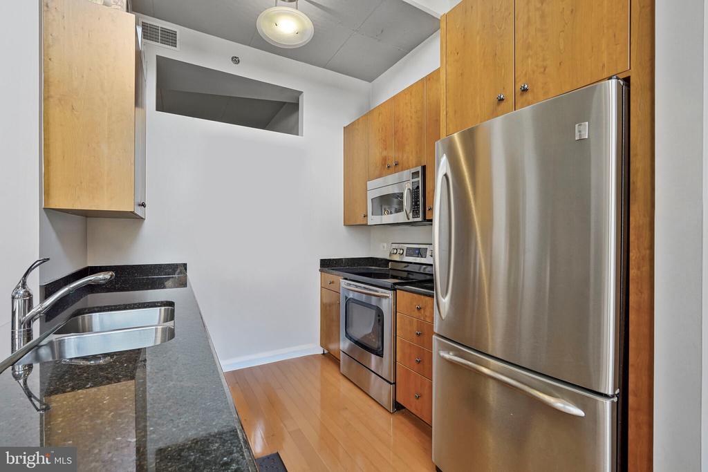 520 John Carlyle St #104
