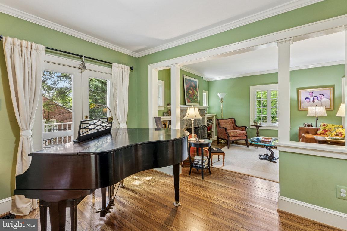 214 JEFFERSON STREET