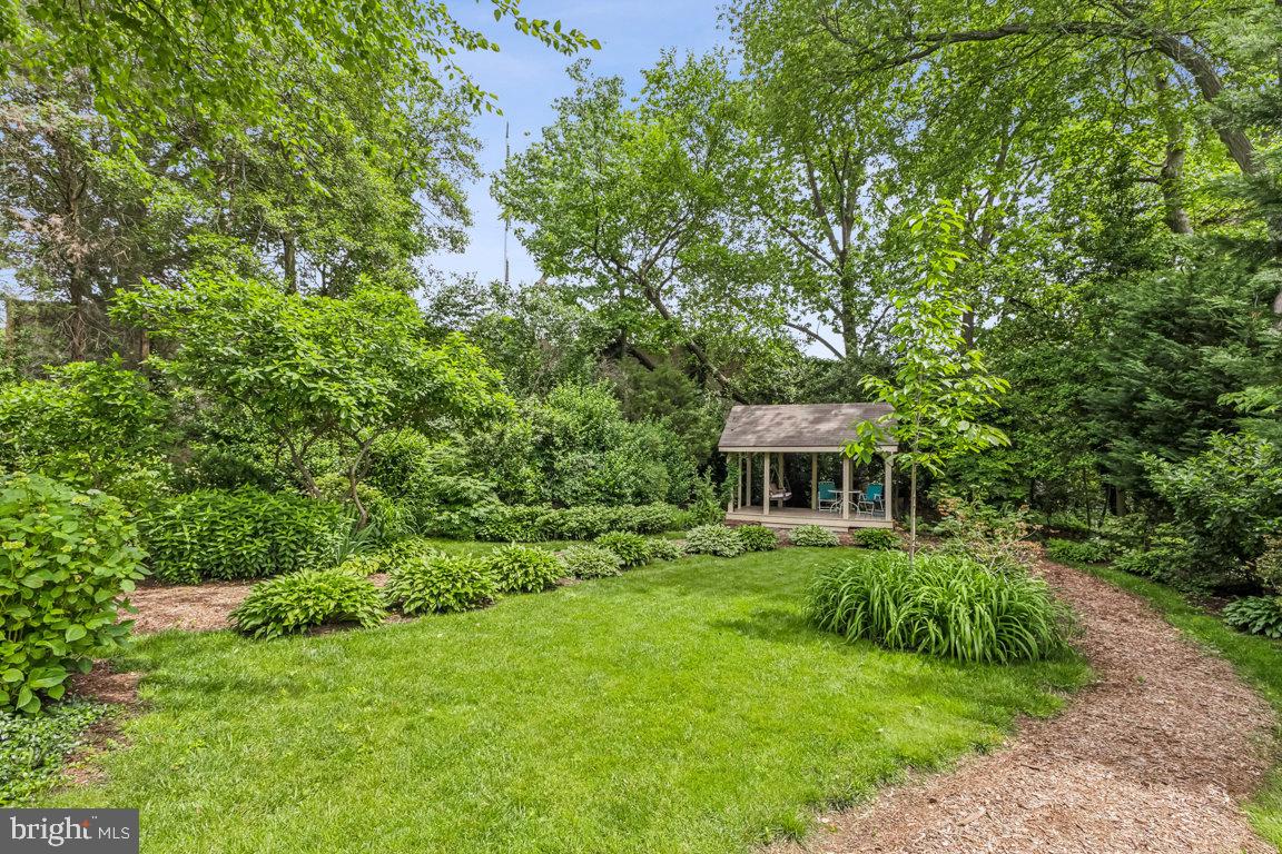 214 JEFFERSON STREET