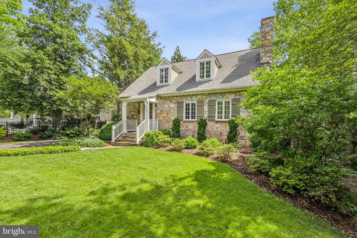 214 JEFFERSON STREET