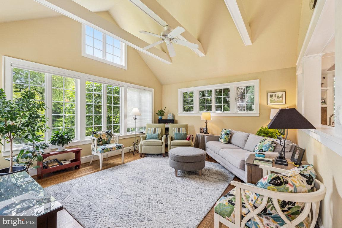 214 JEFFERSON STREET