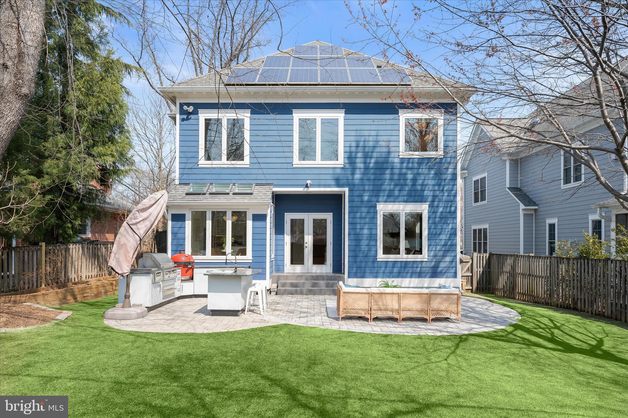 605 LINCOLN AVENUE 605B