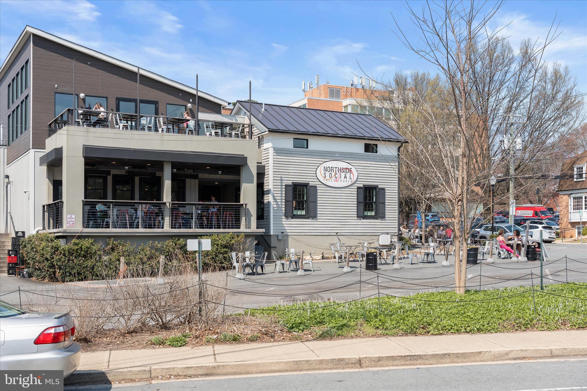 605 LINCOLN AVENUE 605B