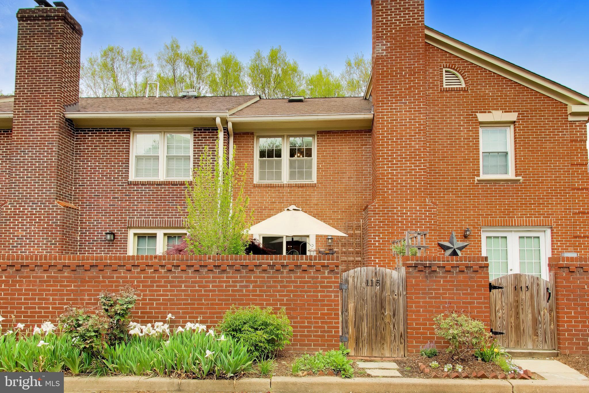 115 GREAT FALLS STREET