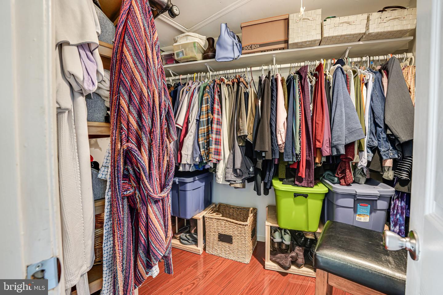 2100 Whisperwood Glen Ln