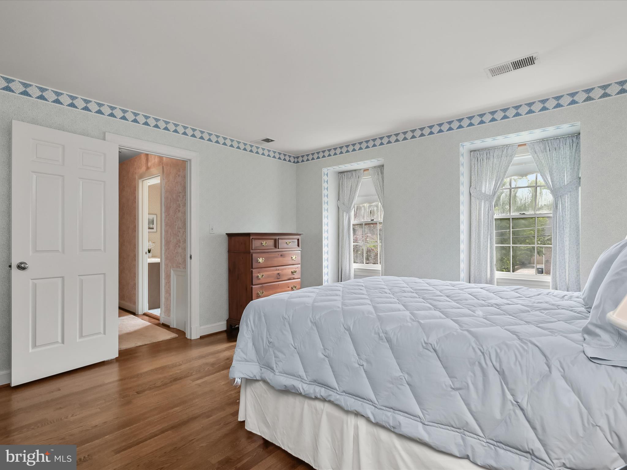 9013 Charles Augustine Dr