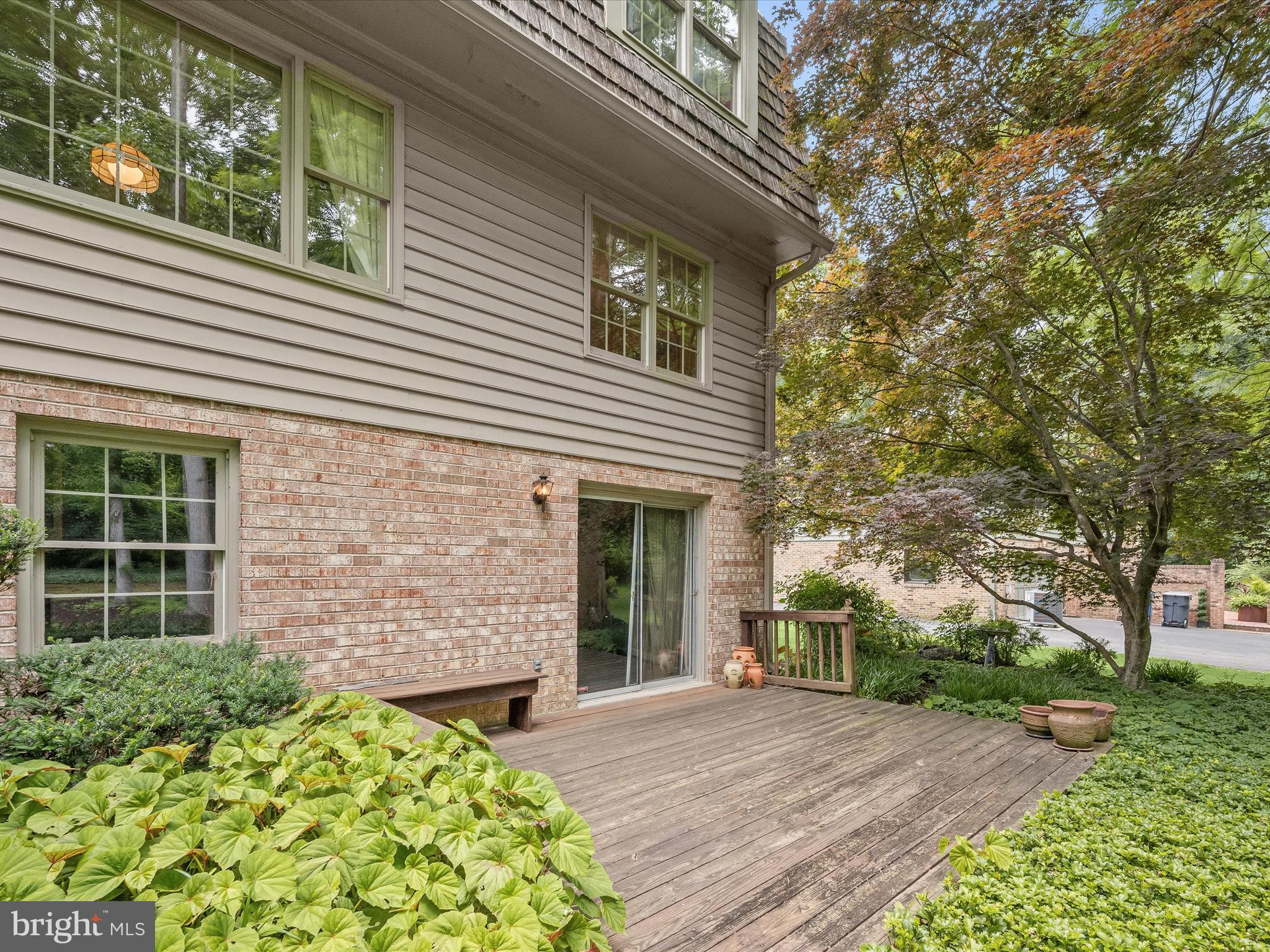 9013 Charles Augustine Dr