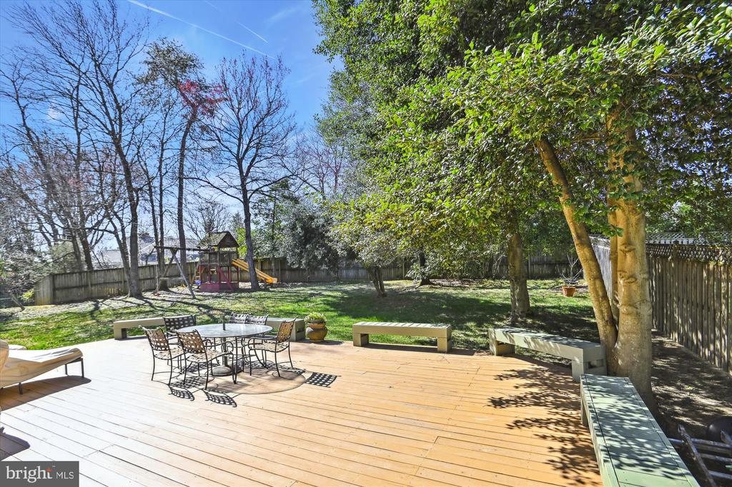 1448 Highwood Dr