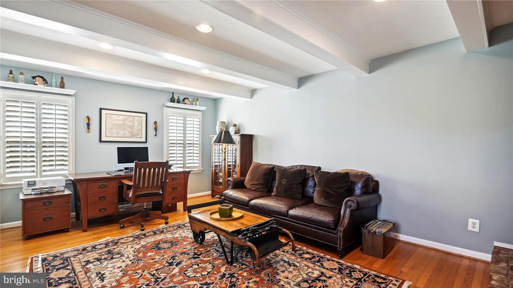 1448 Highwood Dr