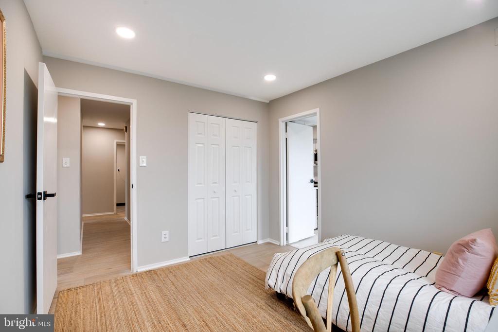 2817 Jermantown #6th Floor #603