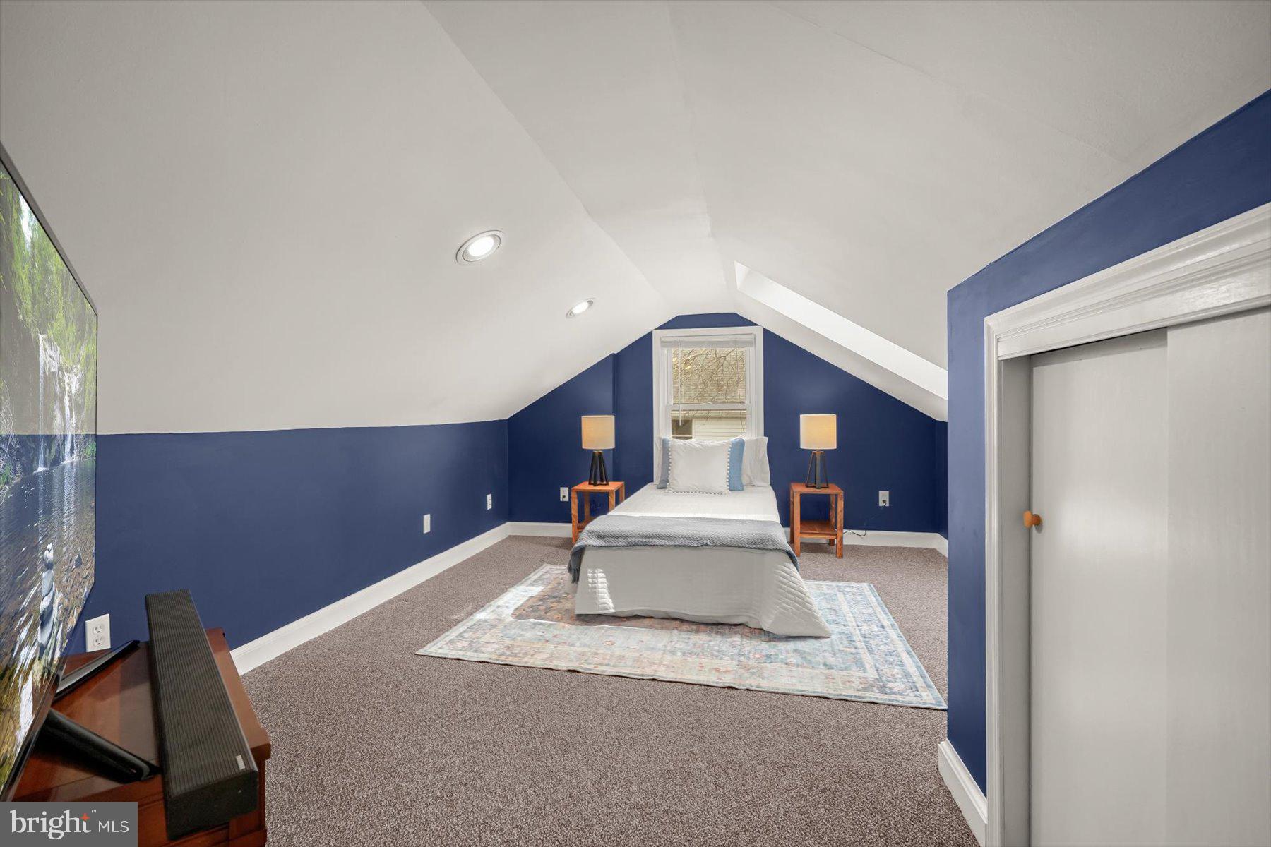 7005 Hickory Hill Rd