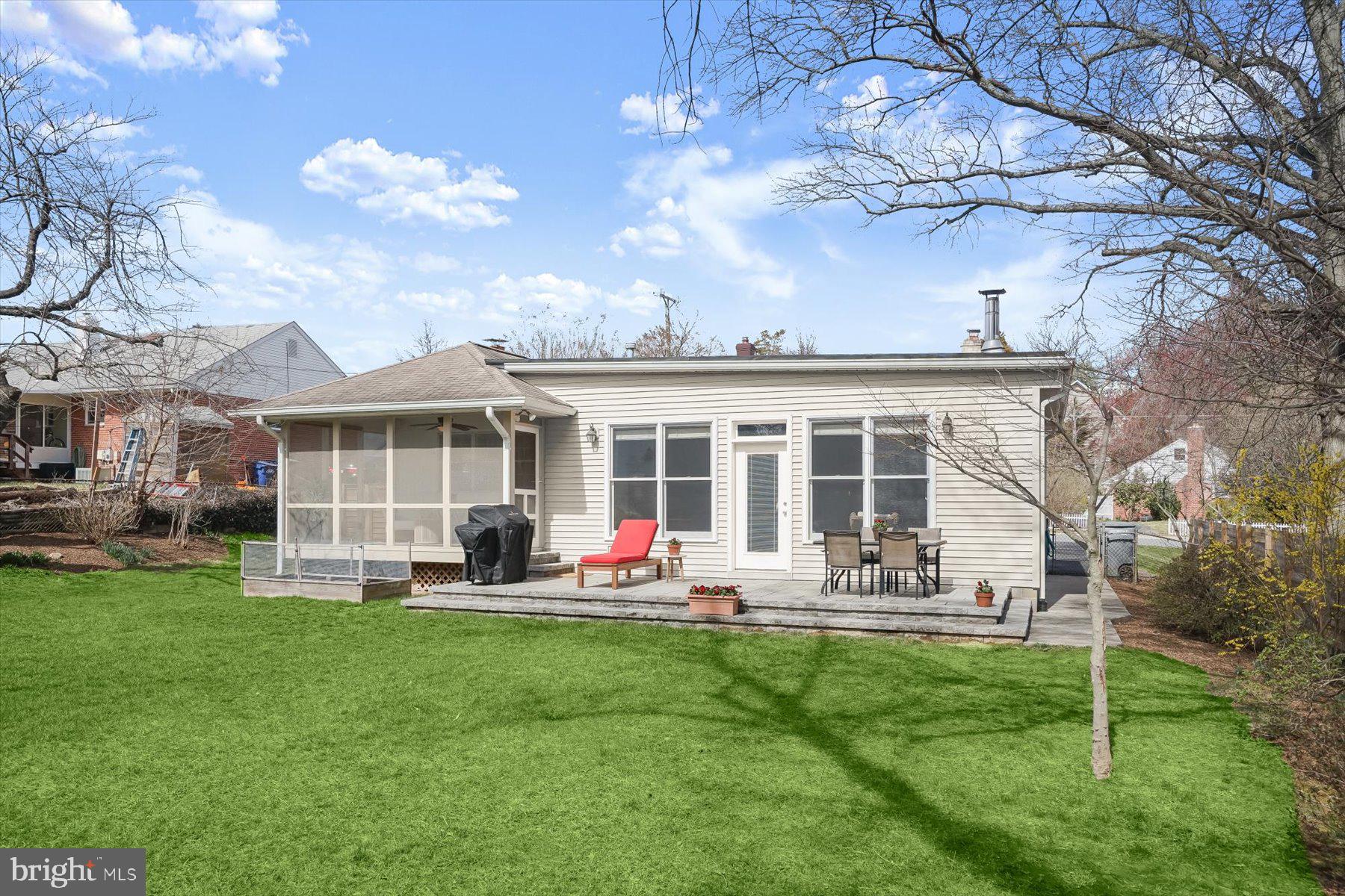 7005 Hickory Hill Rd