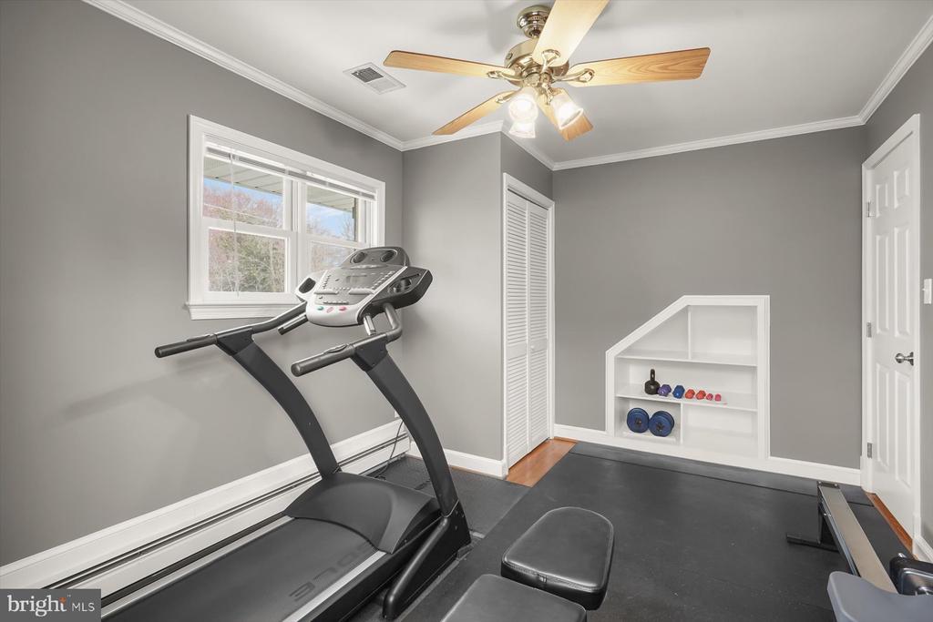7005 Hickory Hill Rd