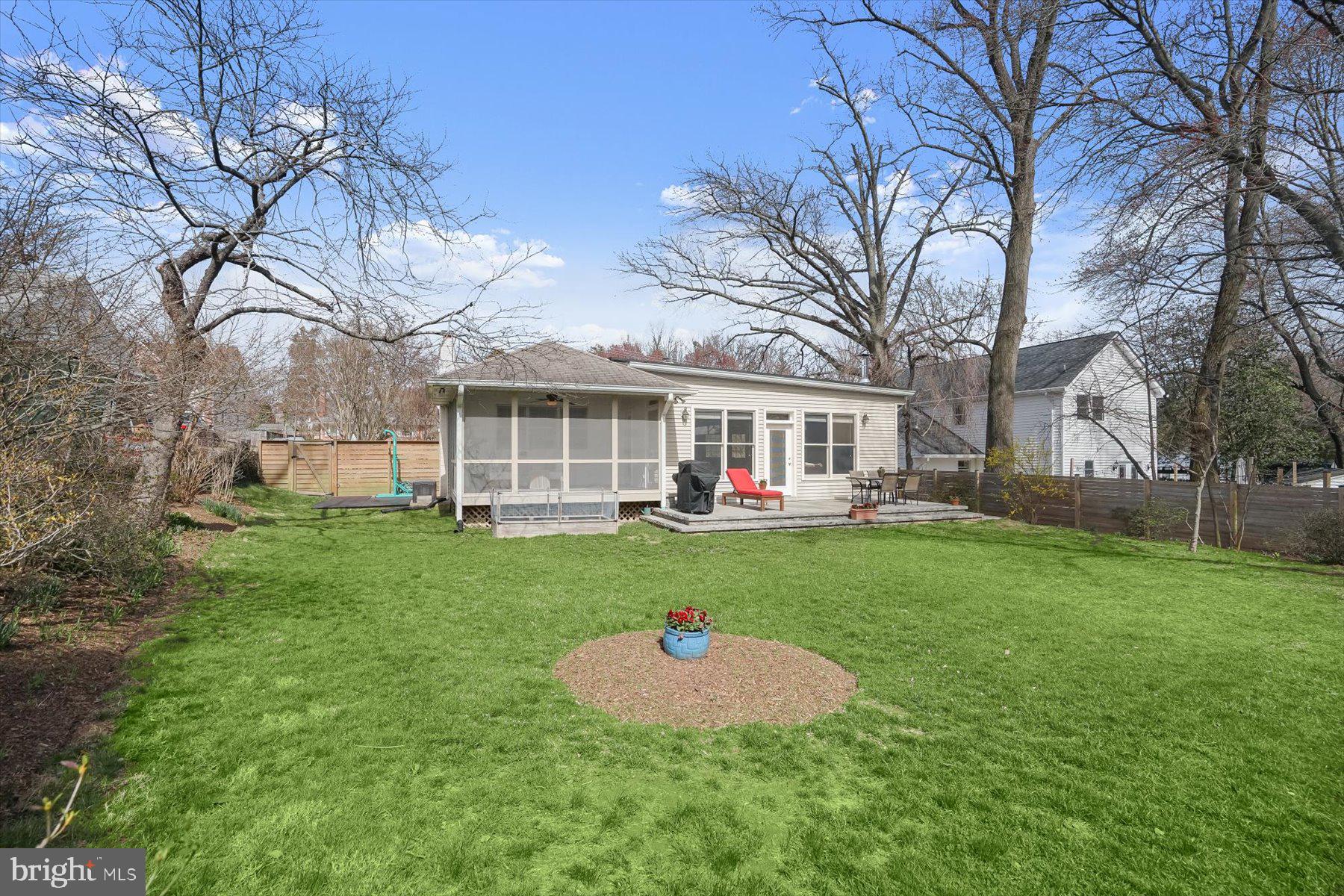 7005 Hickory Hill Rd