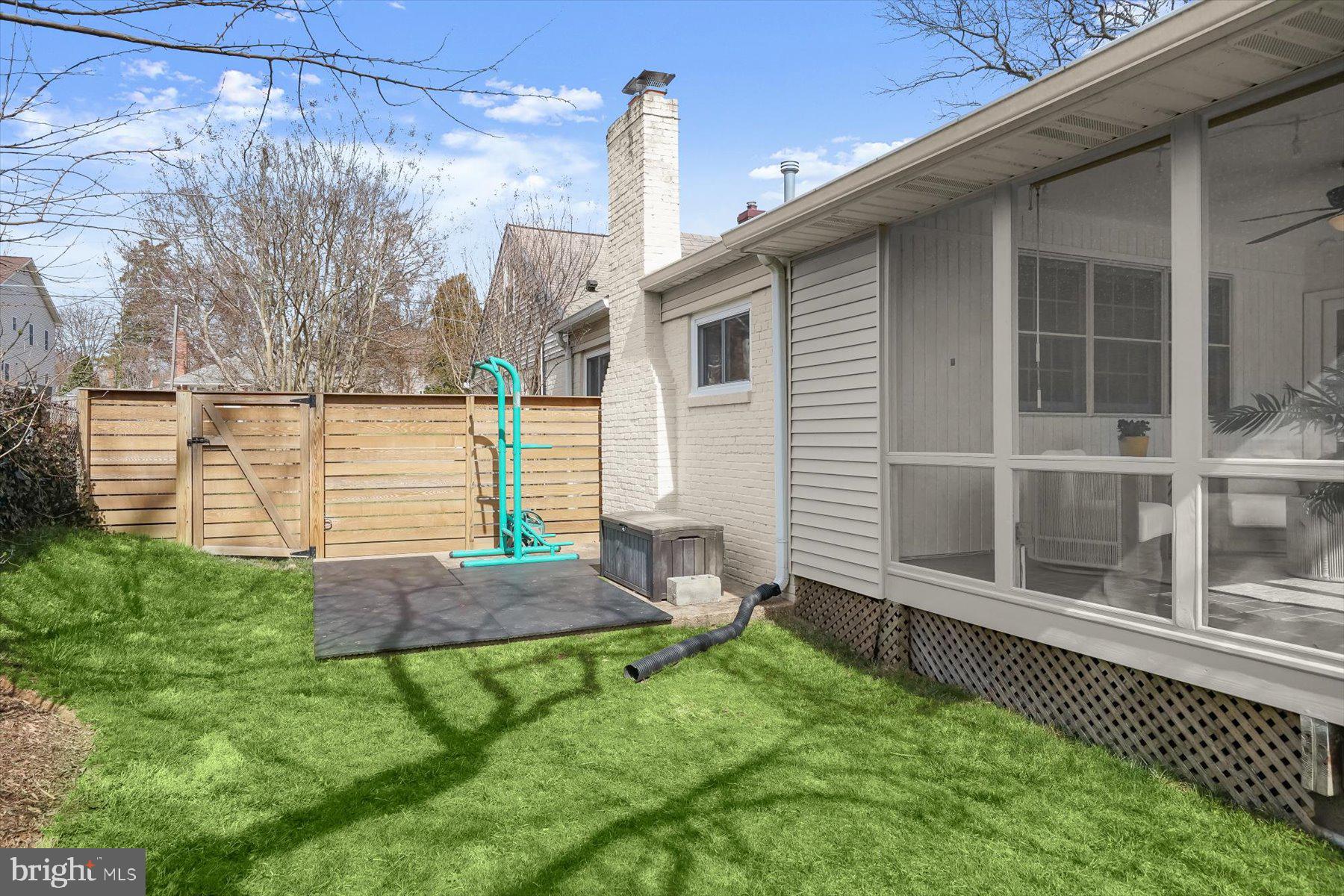 7005 Hickory Hill Rd