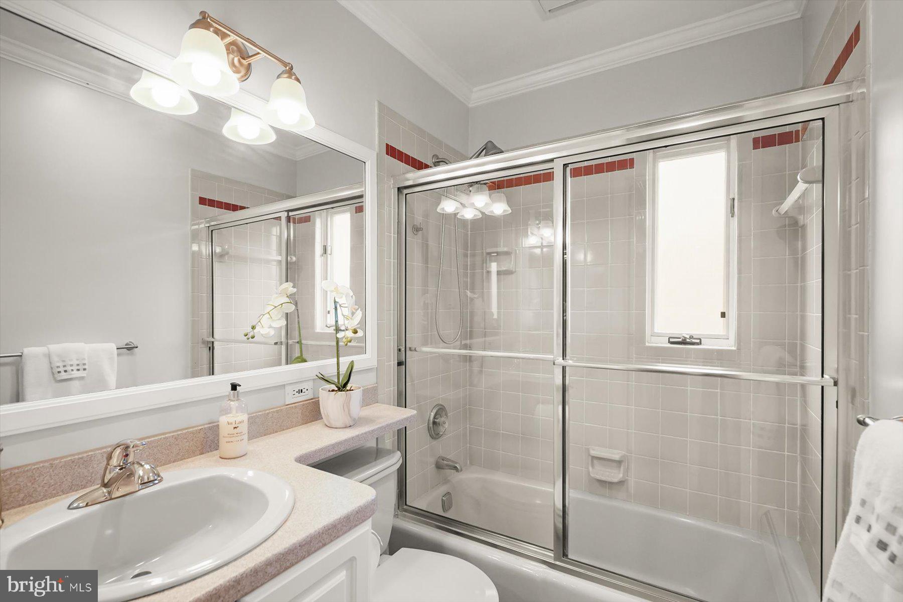 7005 Hickory Hill Rd