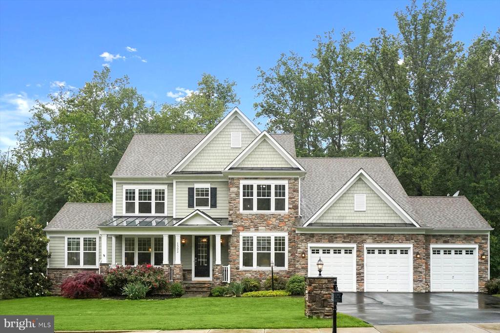 1302 Scotts Run Rd