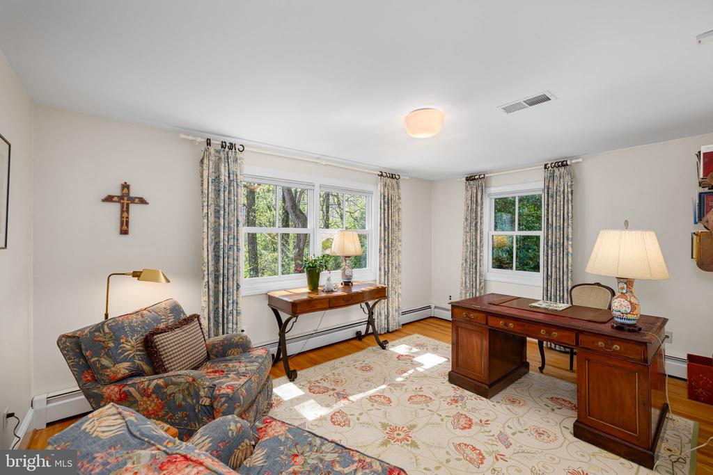 6139 FRANKLIN PARK ROAD