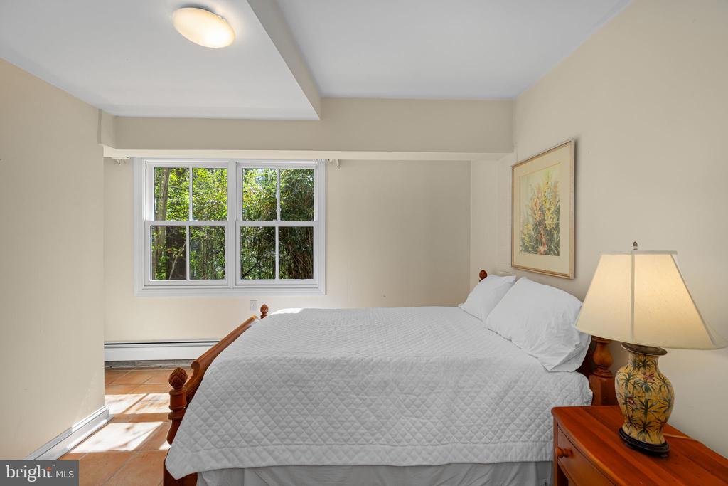6139 FRANKLIN PARK ROAD