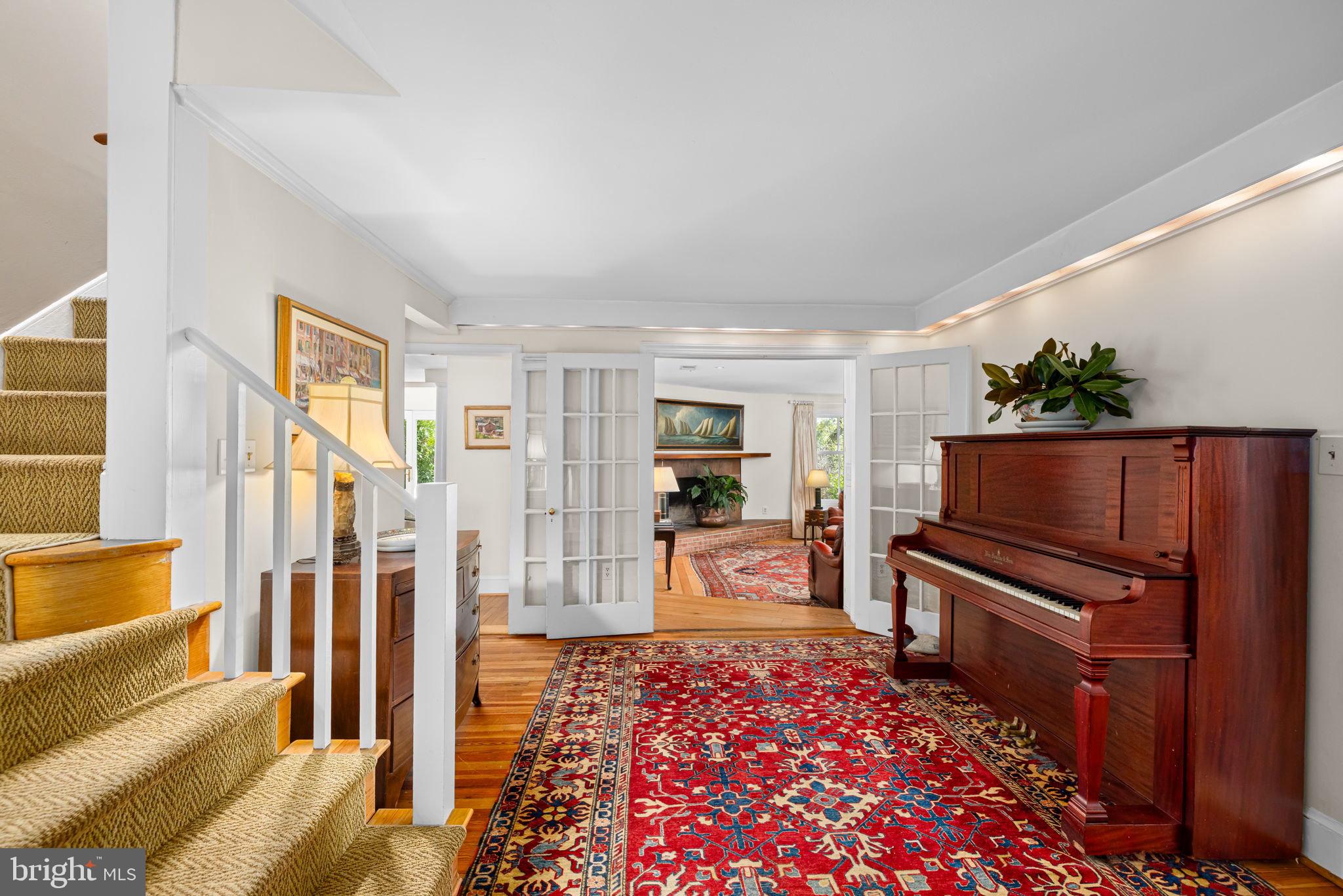 6139 FRANKLIN PARK ROAD