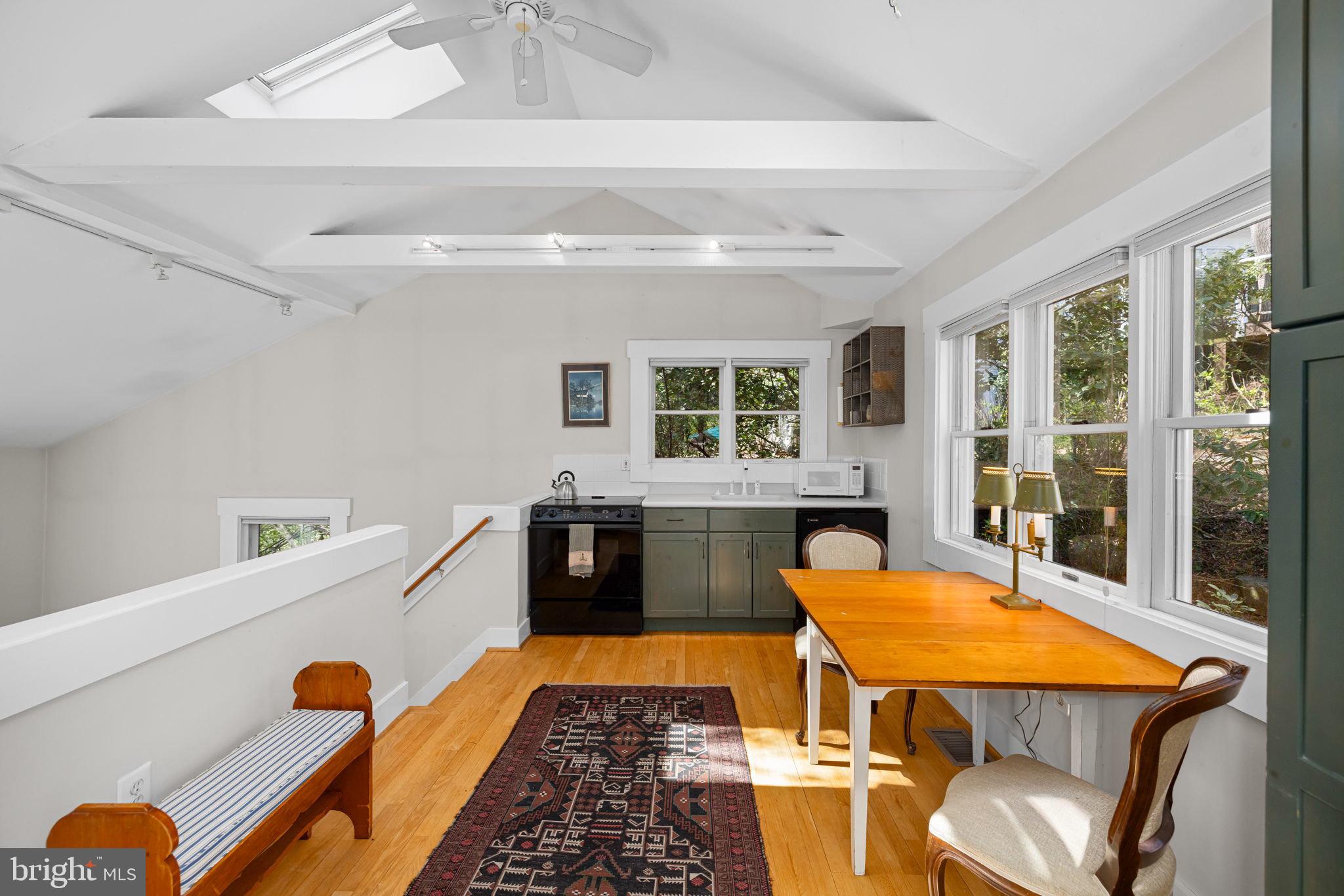 6139 FRANKLIN PARK ROAD