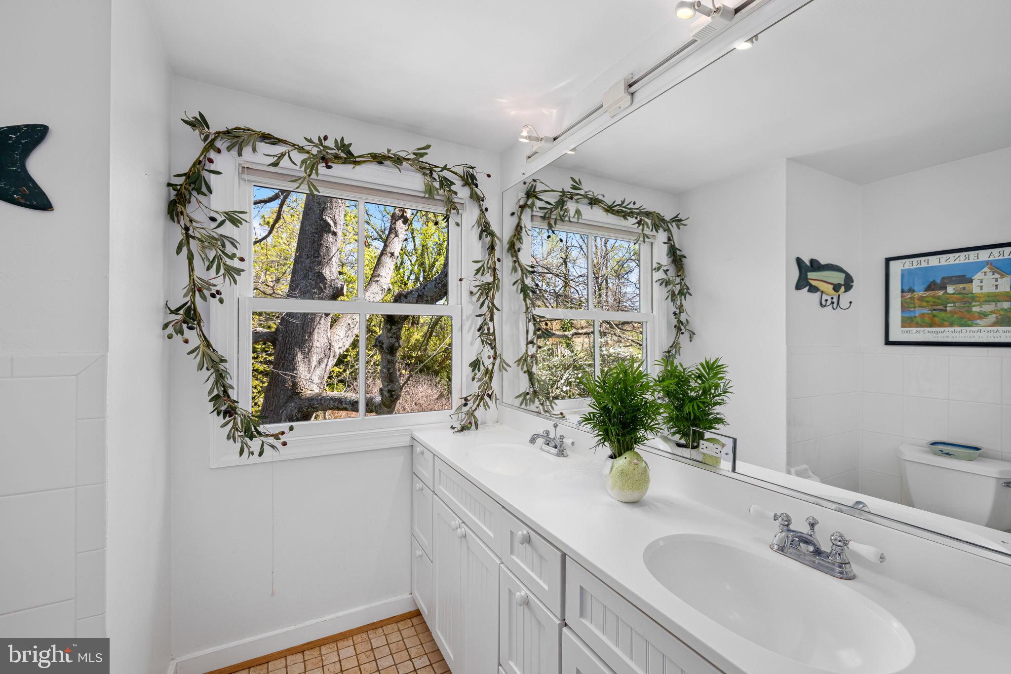 6139 FRANKLIN PARK ROAD