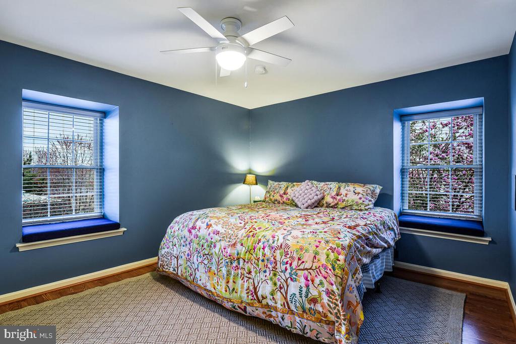 3121 PATRICK HENRY DRIVE 330