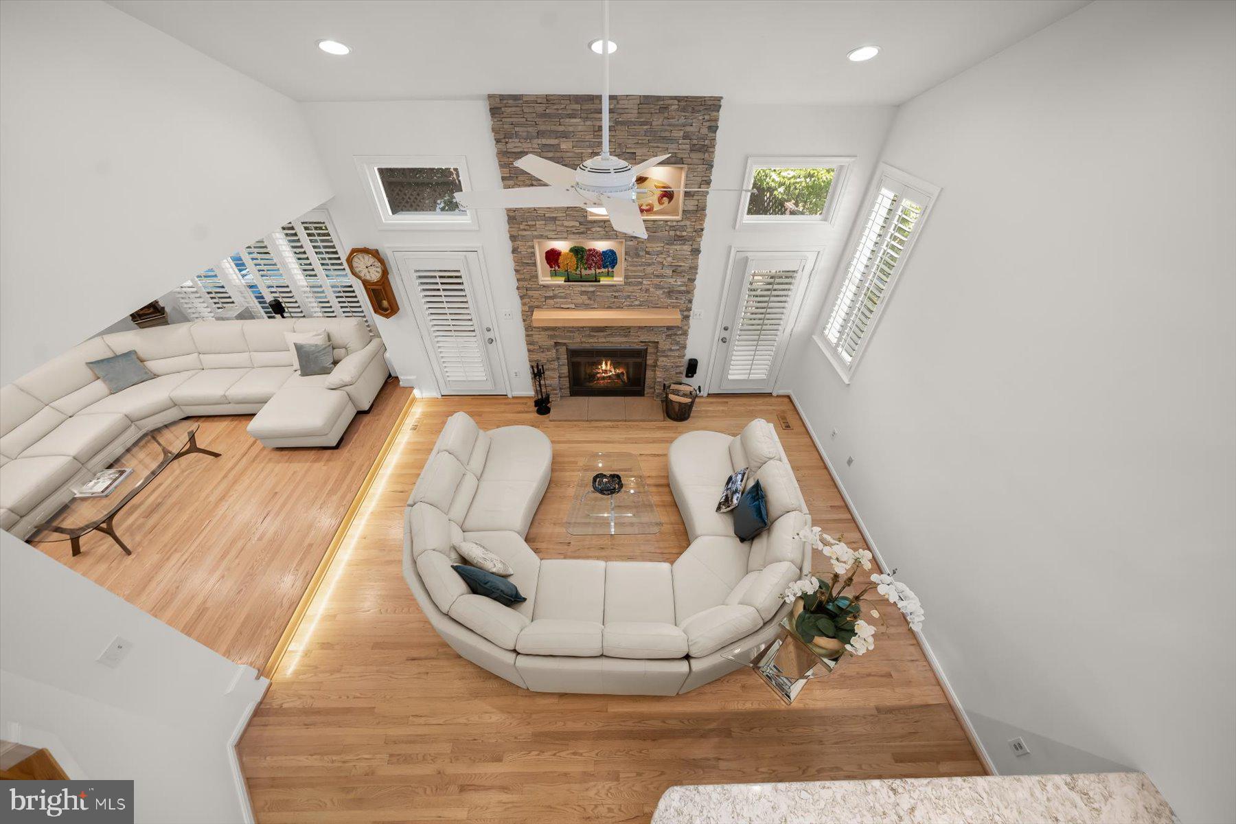 3422 Silver Maple Pl