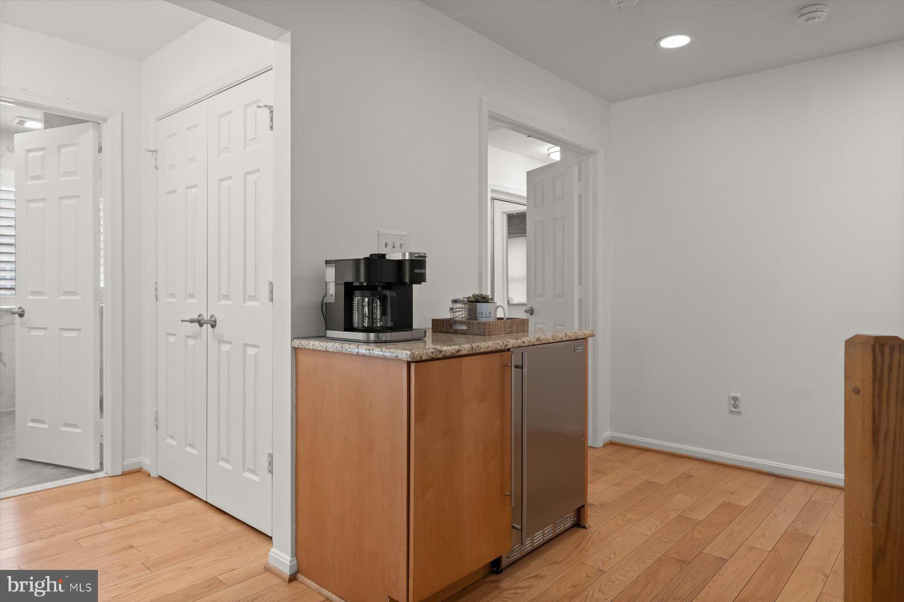 3422 Silver Maple Pl