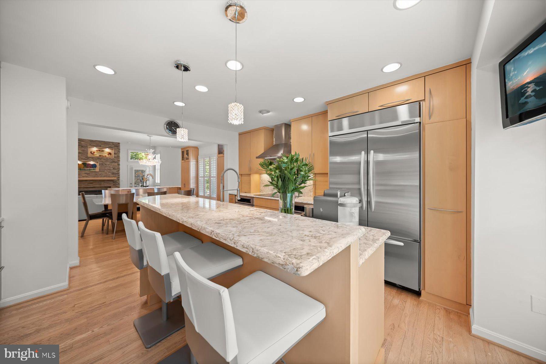 3422 Silver Maple Pl