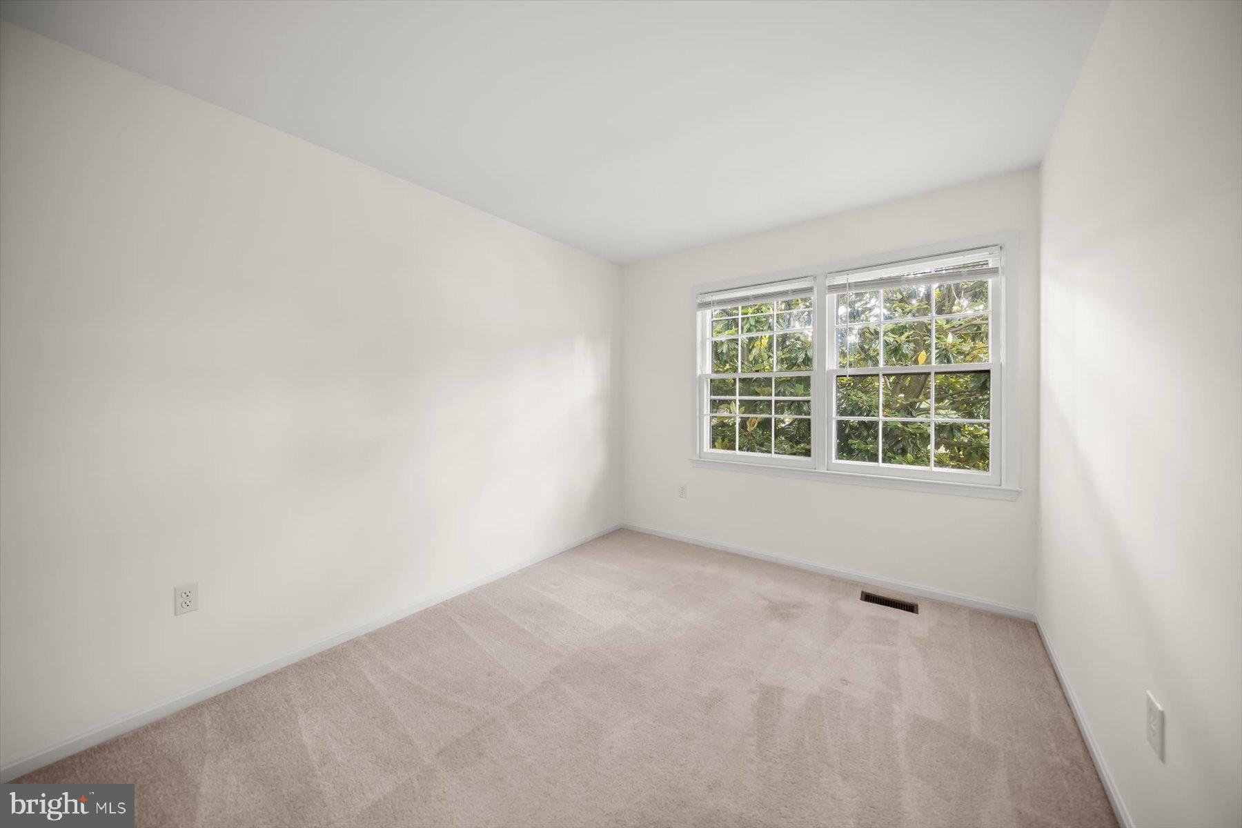 6819 Ben Franklin Rd