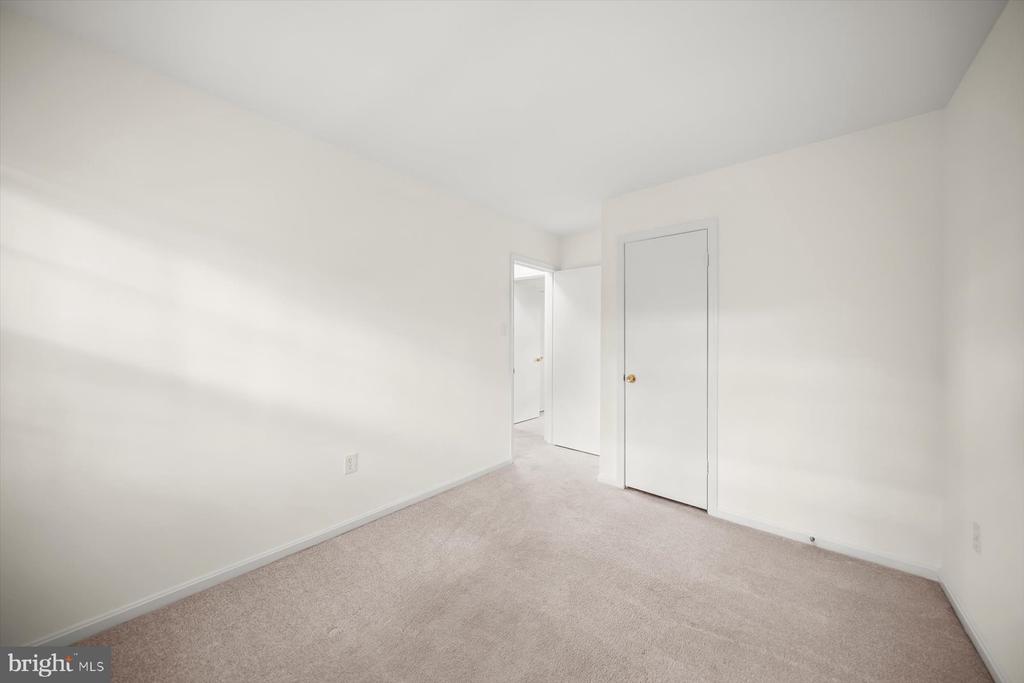 6819 Ben Franklin Rd