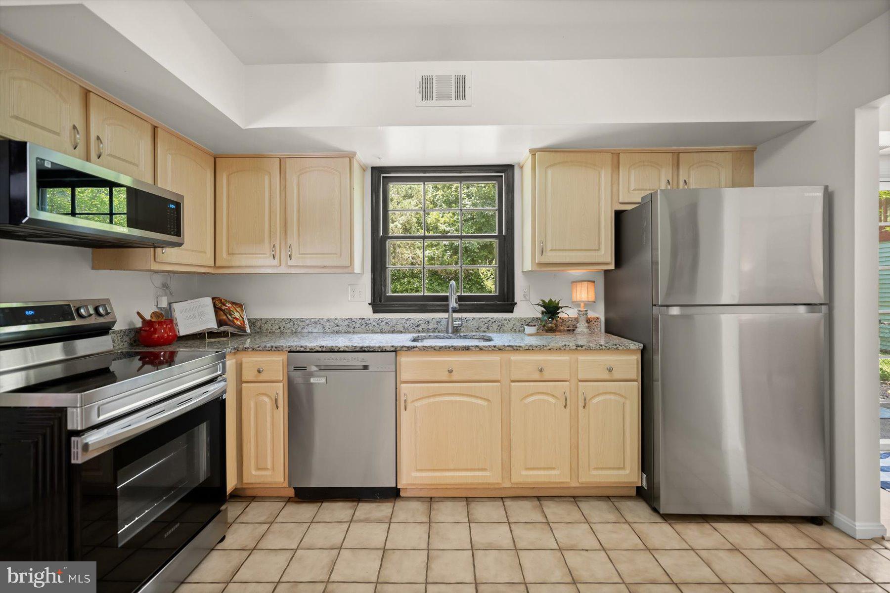 6819 Ben Franklin Rd