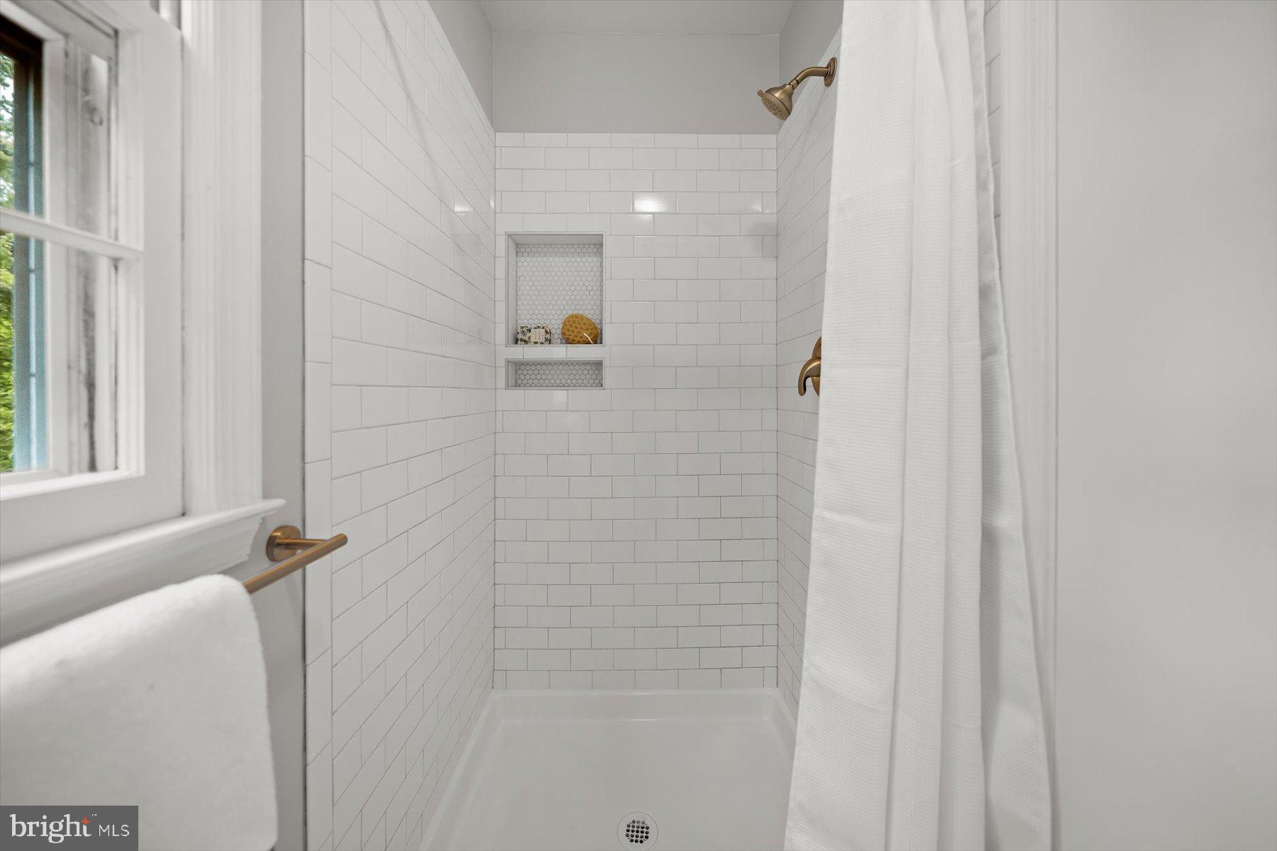 6819 Ben Franklin Rd