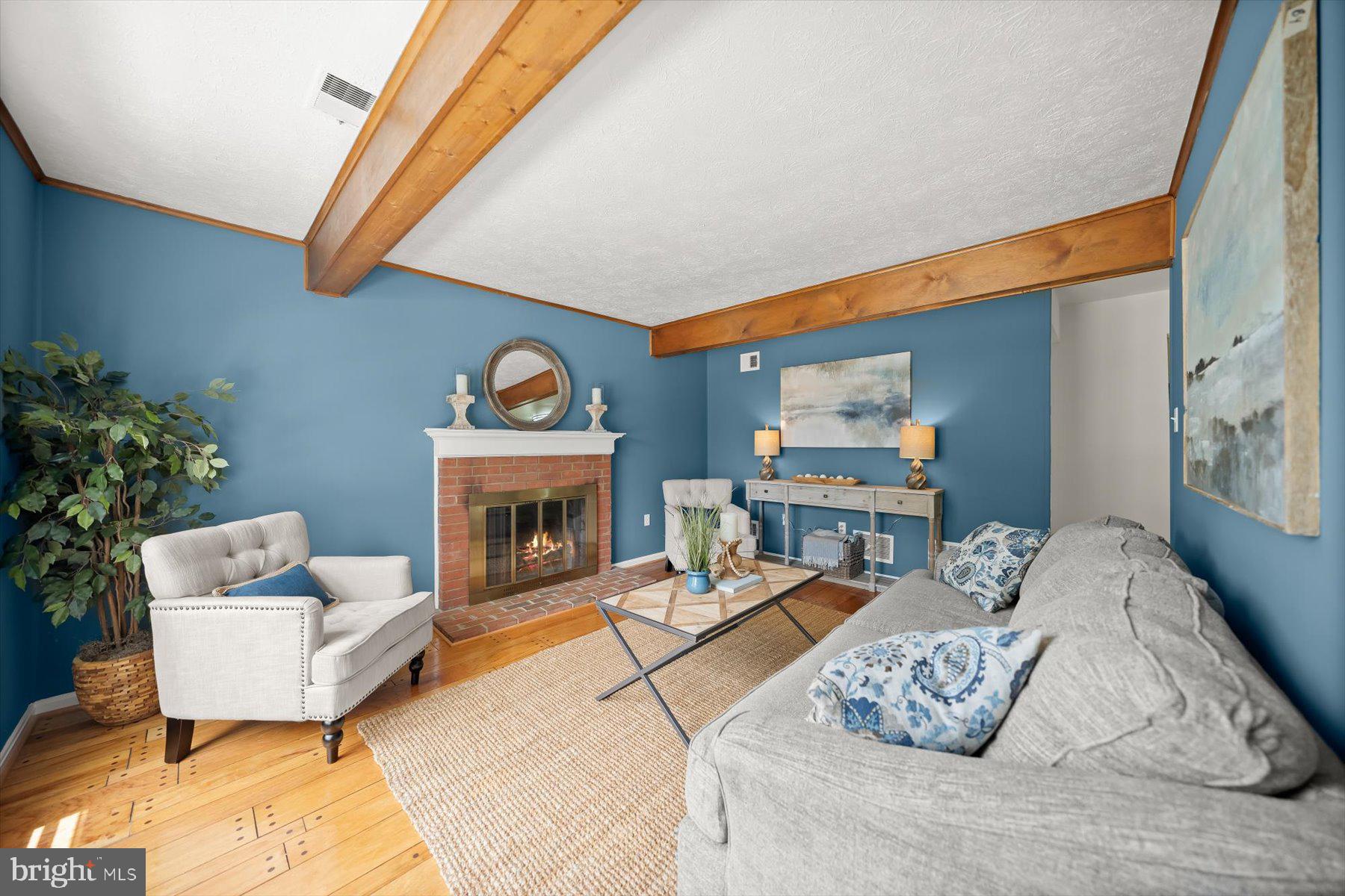 6819 Ben Franklin Rd