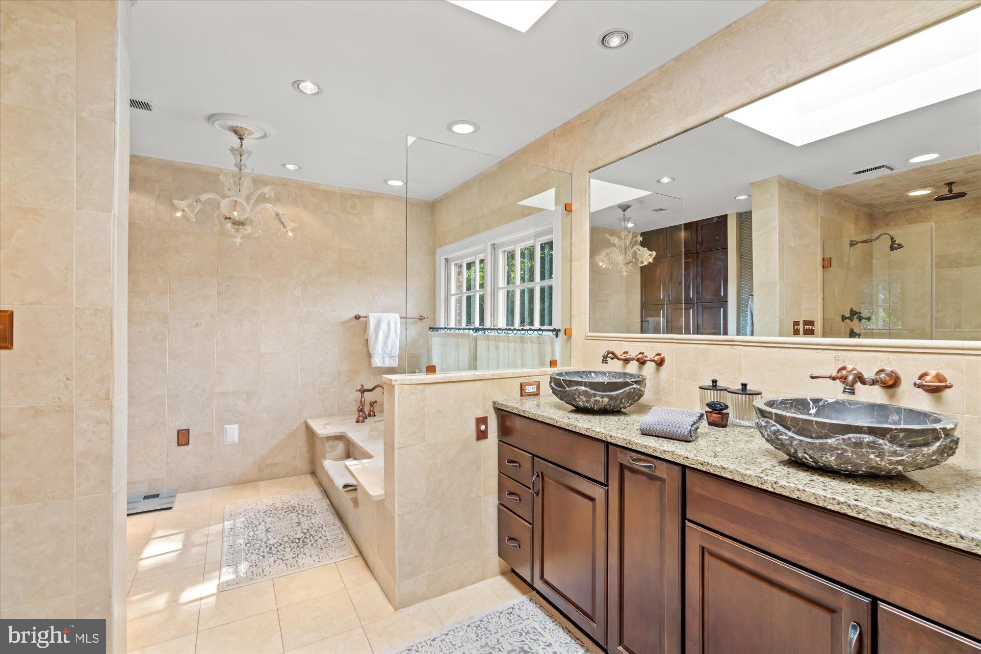 1904 BELLE HAVEN ROAD