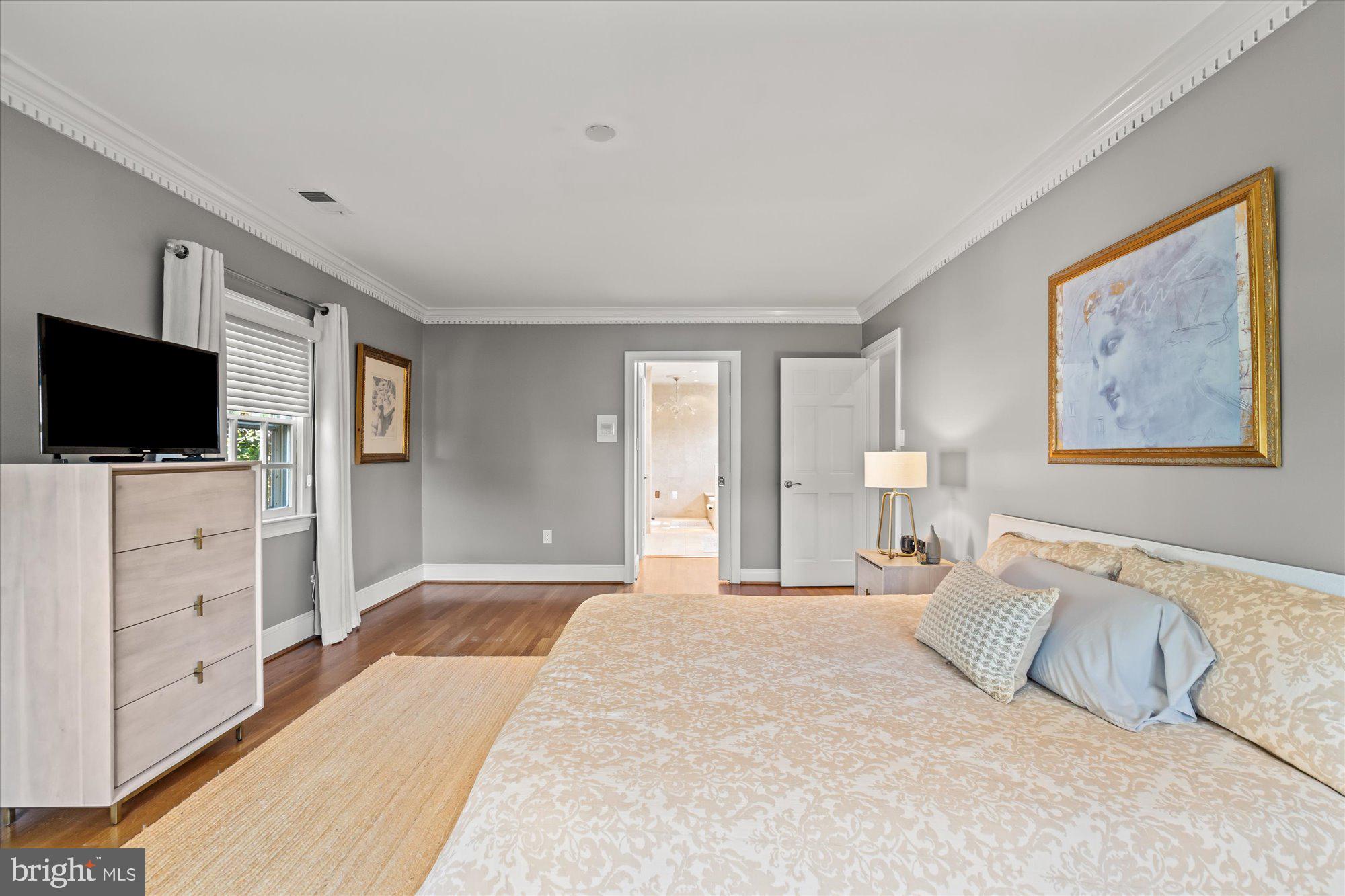 1904 BELLE HAVEN ROAD