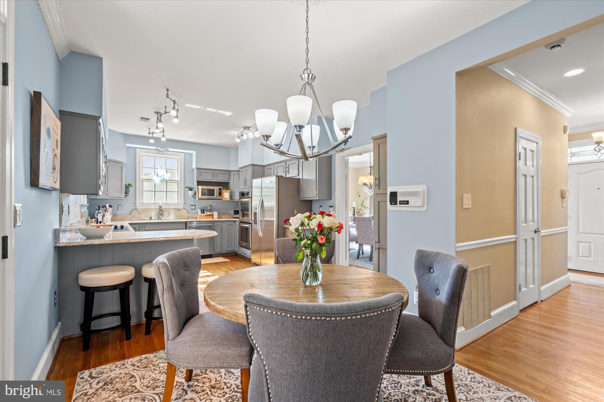 1904 BELLE HAVEN ROAD