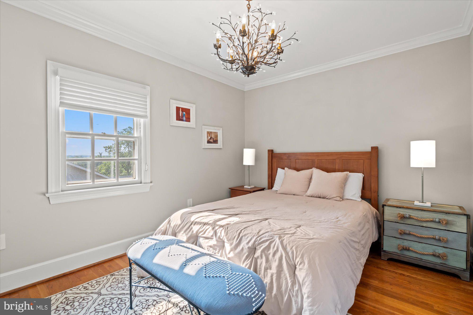 1904 BELLE HAVEN ROAD