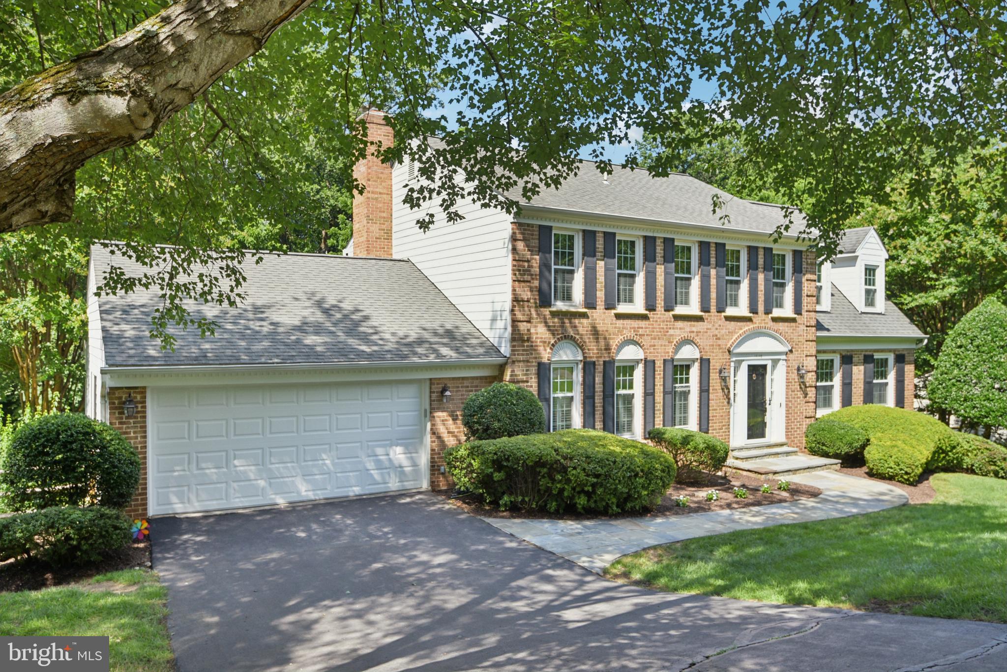 10182 HILLINGTON COURT