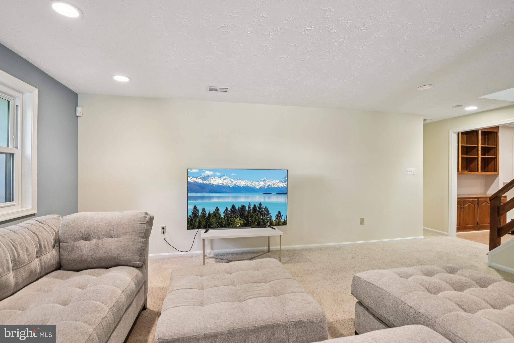 10182 HILLINGTON COURT