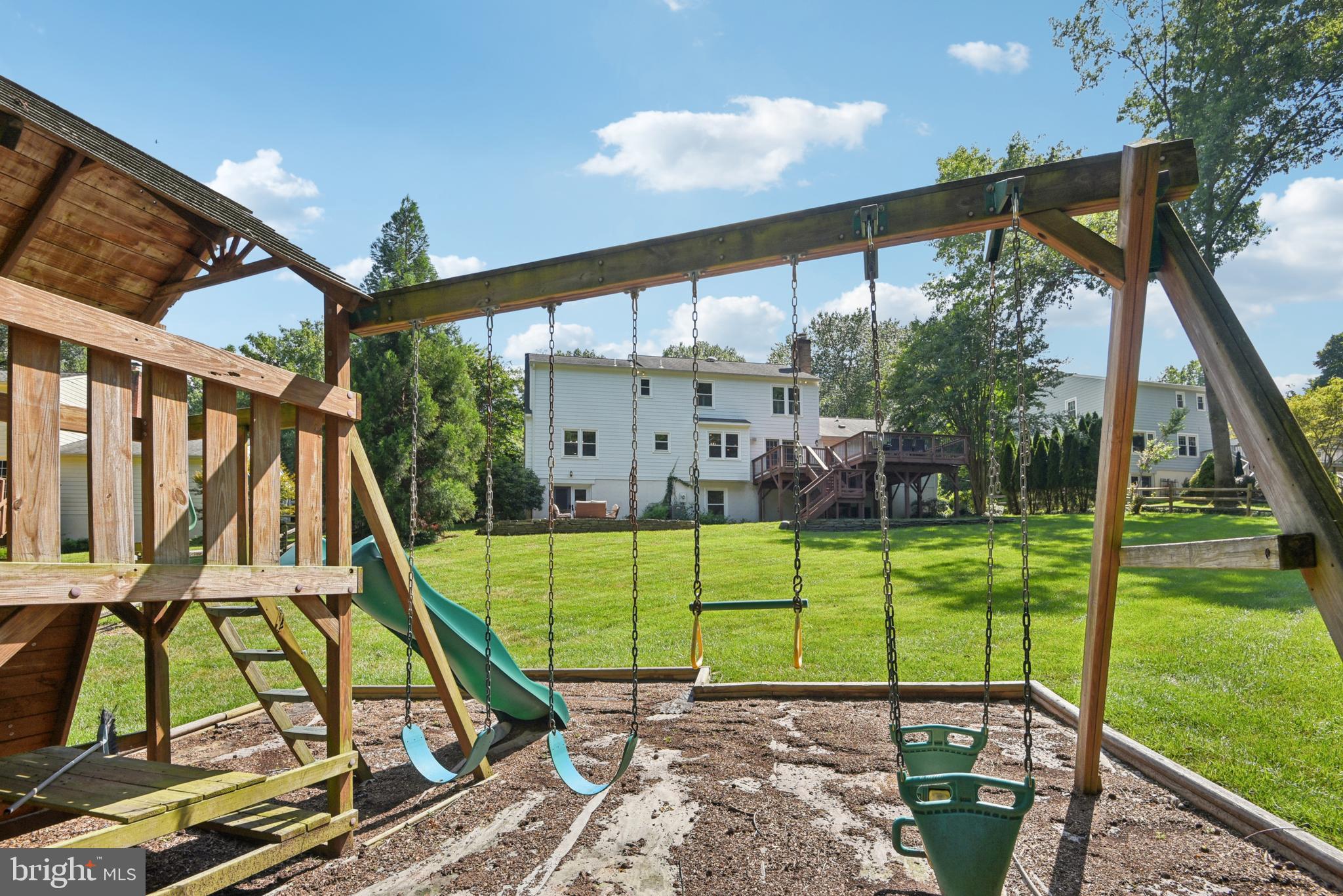 10182 HILLINGTON COURT