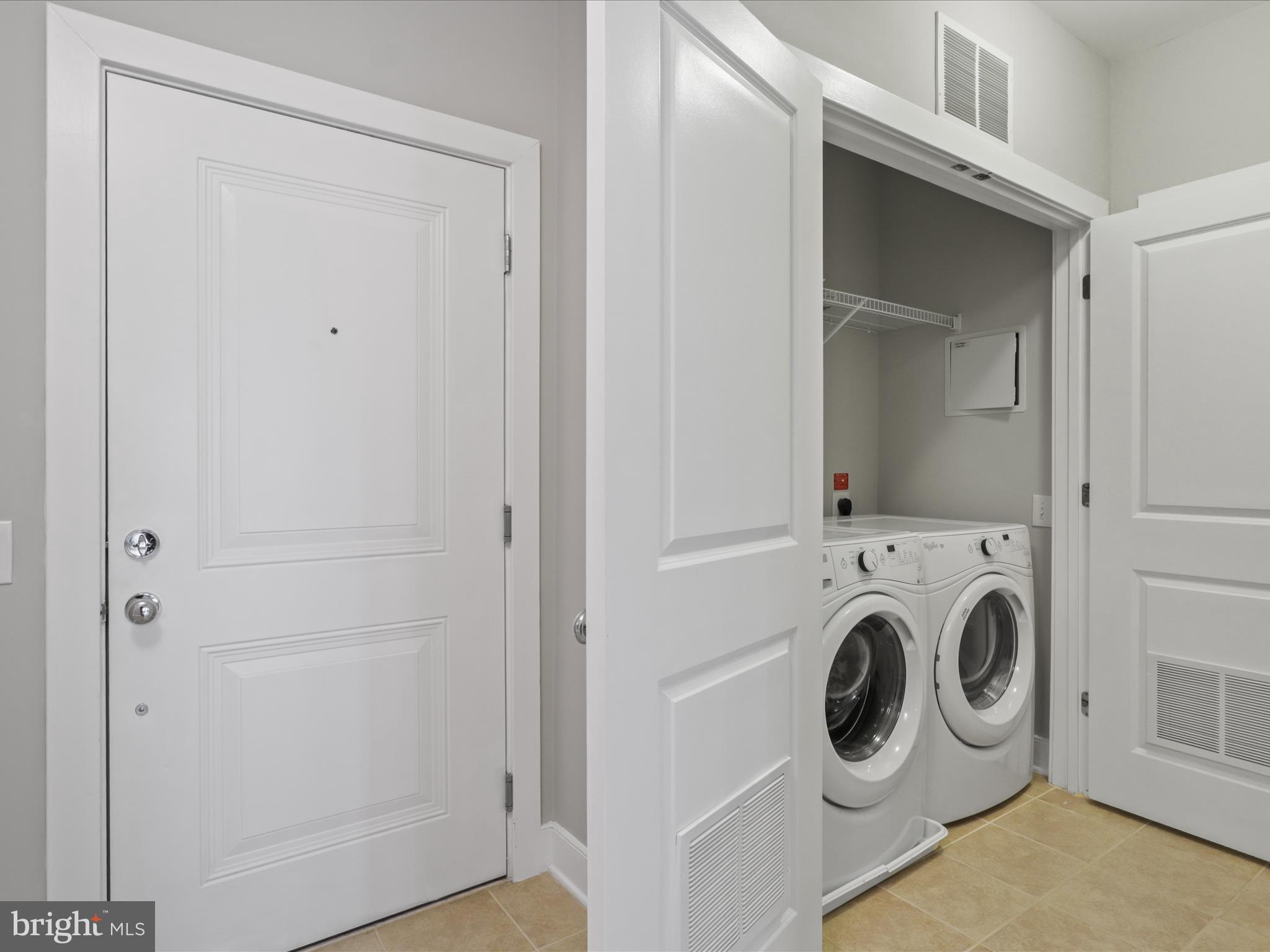 9521 BASTILLE STREET 207