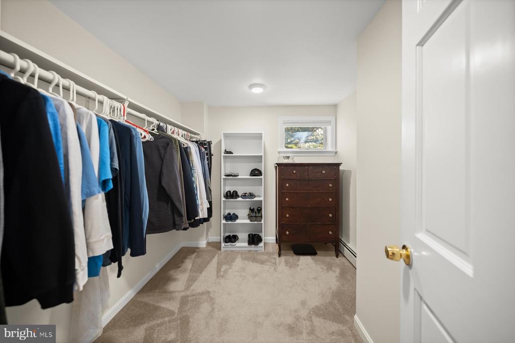 2807 MAPLE LANE
